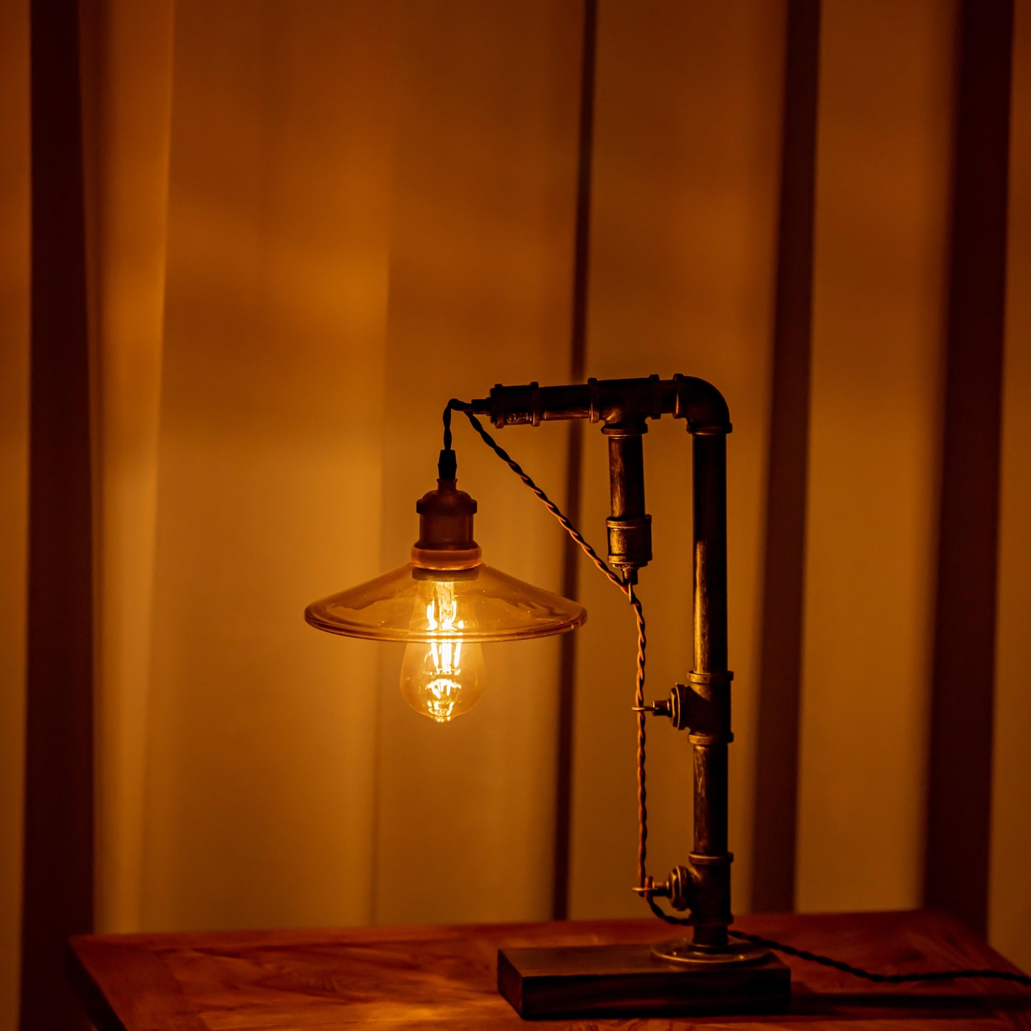 Dream Steampunk Handgefertigte Vintage Verstellbare Pfeifenlampe