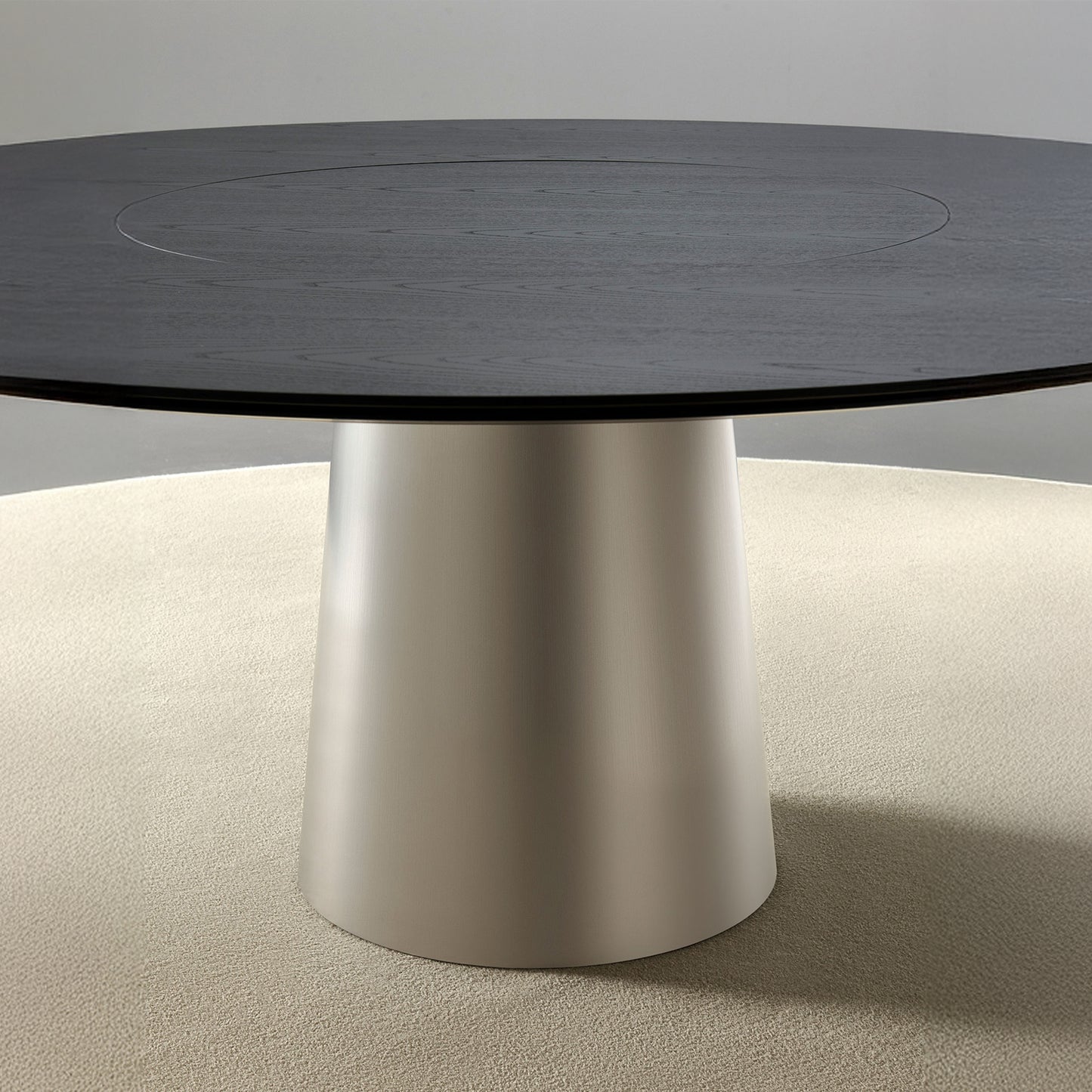 Materic Ovale Dining Table