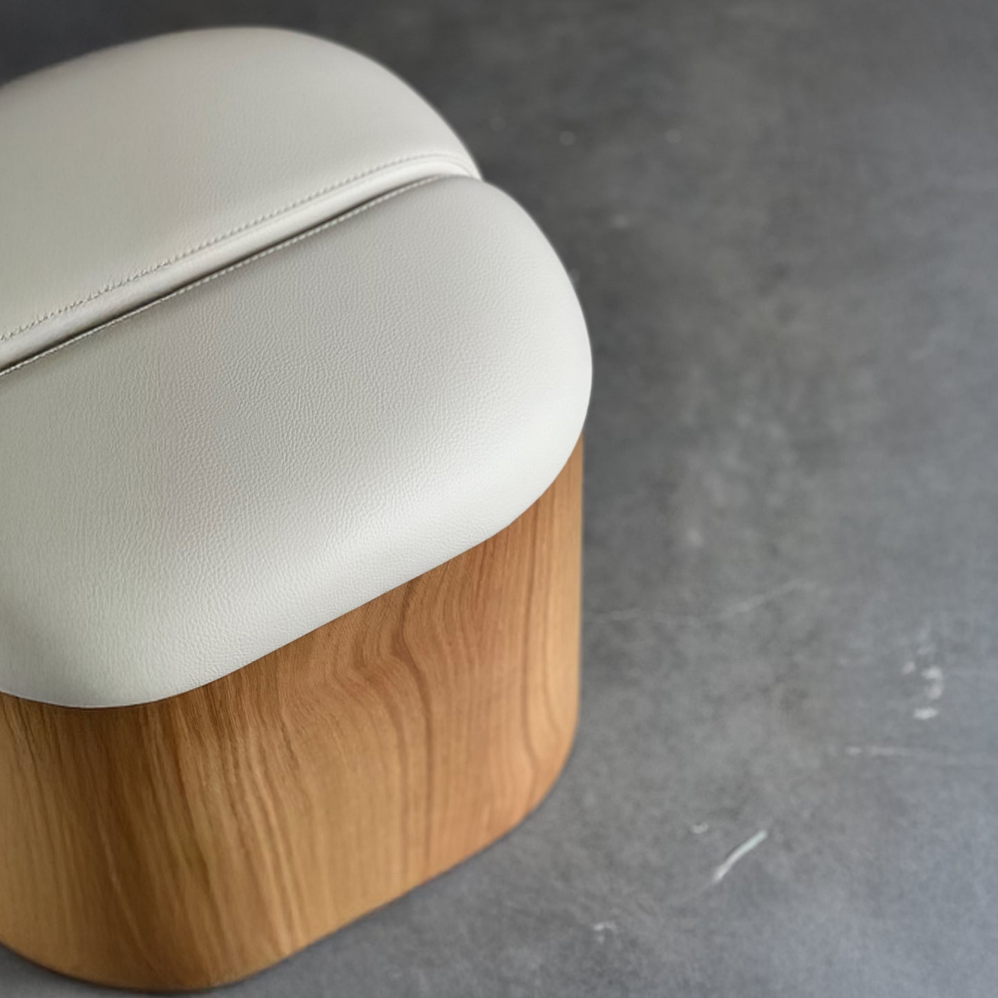 Aire Stool by Estudio Persona