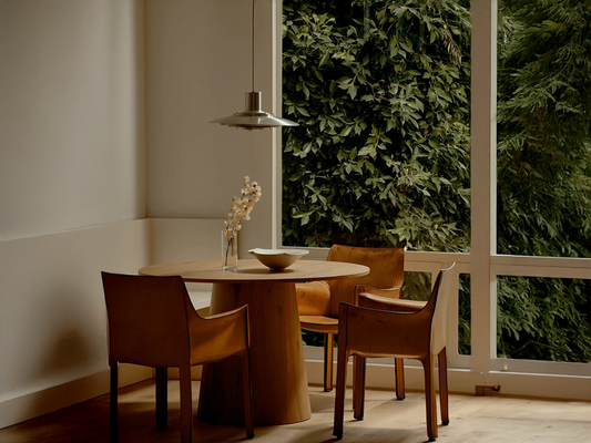Intimate Dining Corner: Soft Light and Sculptural Warmth