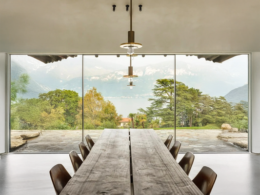 Rustic Dining with a View: Raw Wood and Scenic Calm