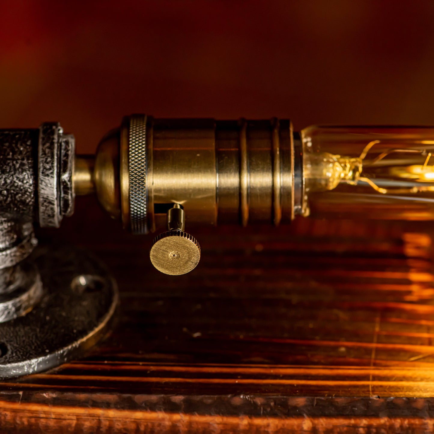 Echo Steampunk Handmade Vintage Adjustable Pipe Lamp