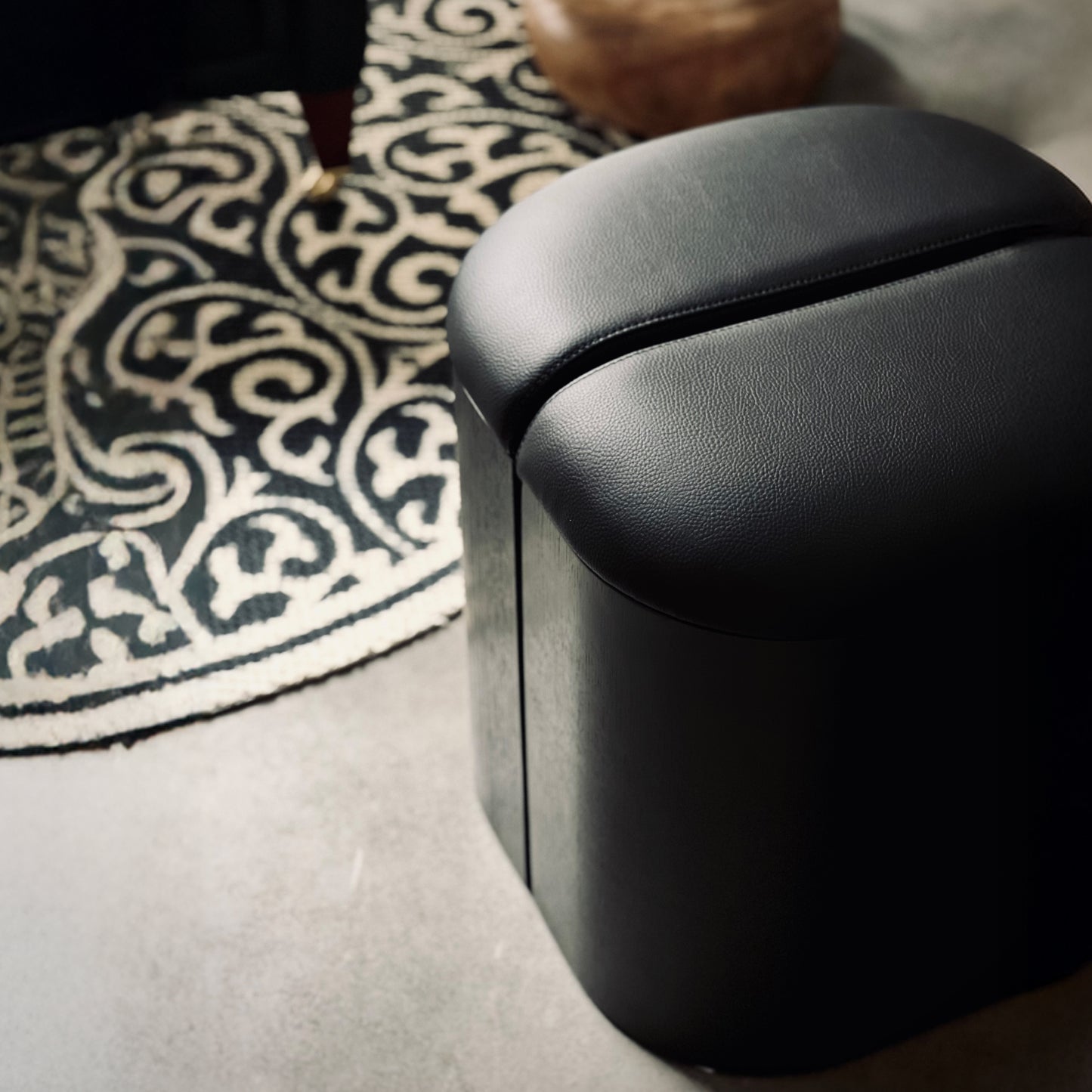 Aire Stool by Estudio Persona