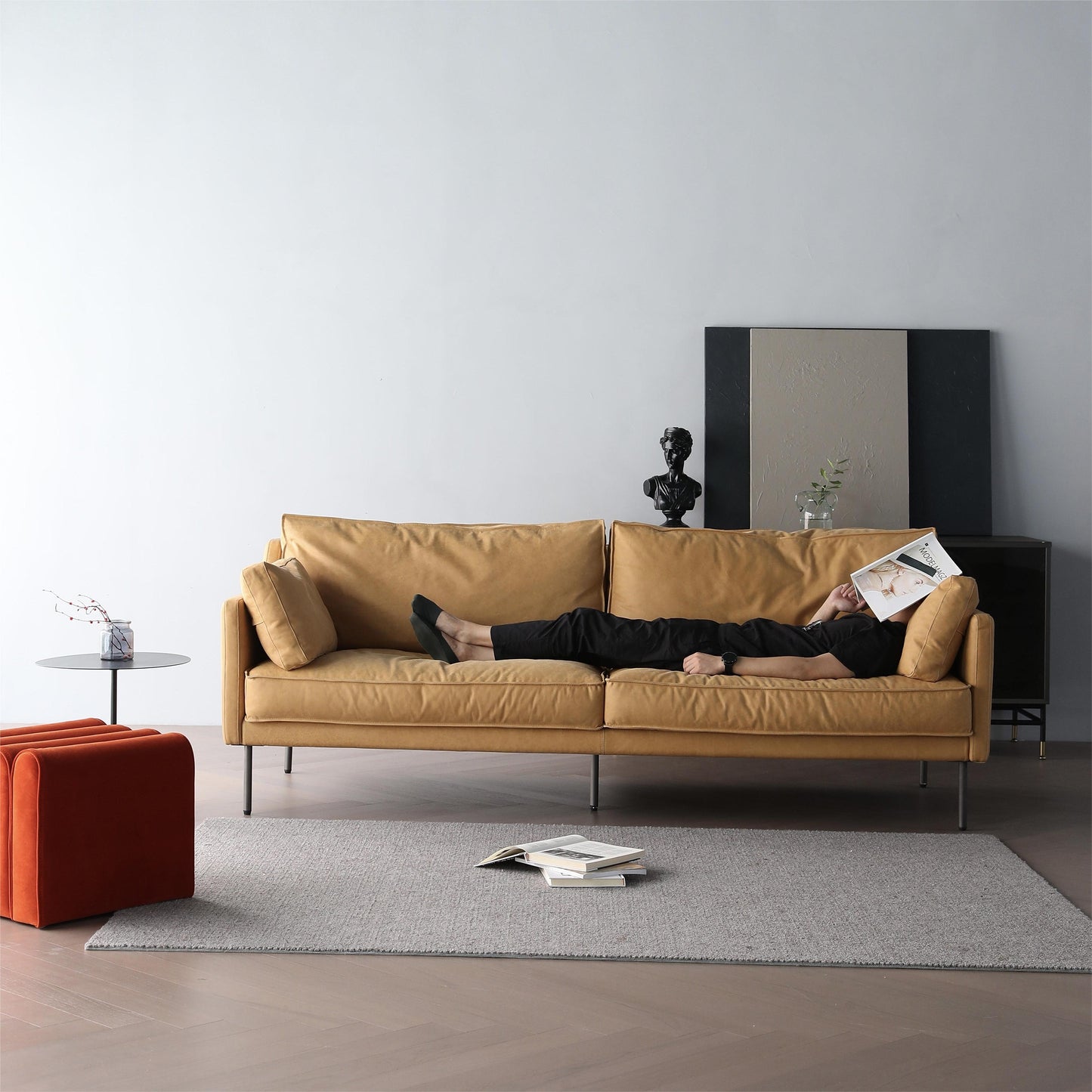 Dini Sofa – Mid-Century Inspired Lounge by Automotive Elegance