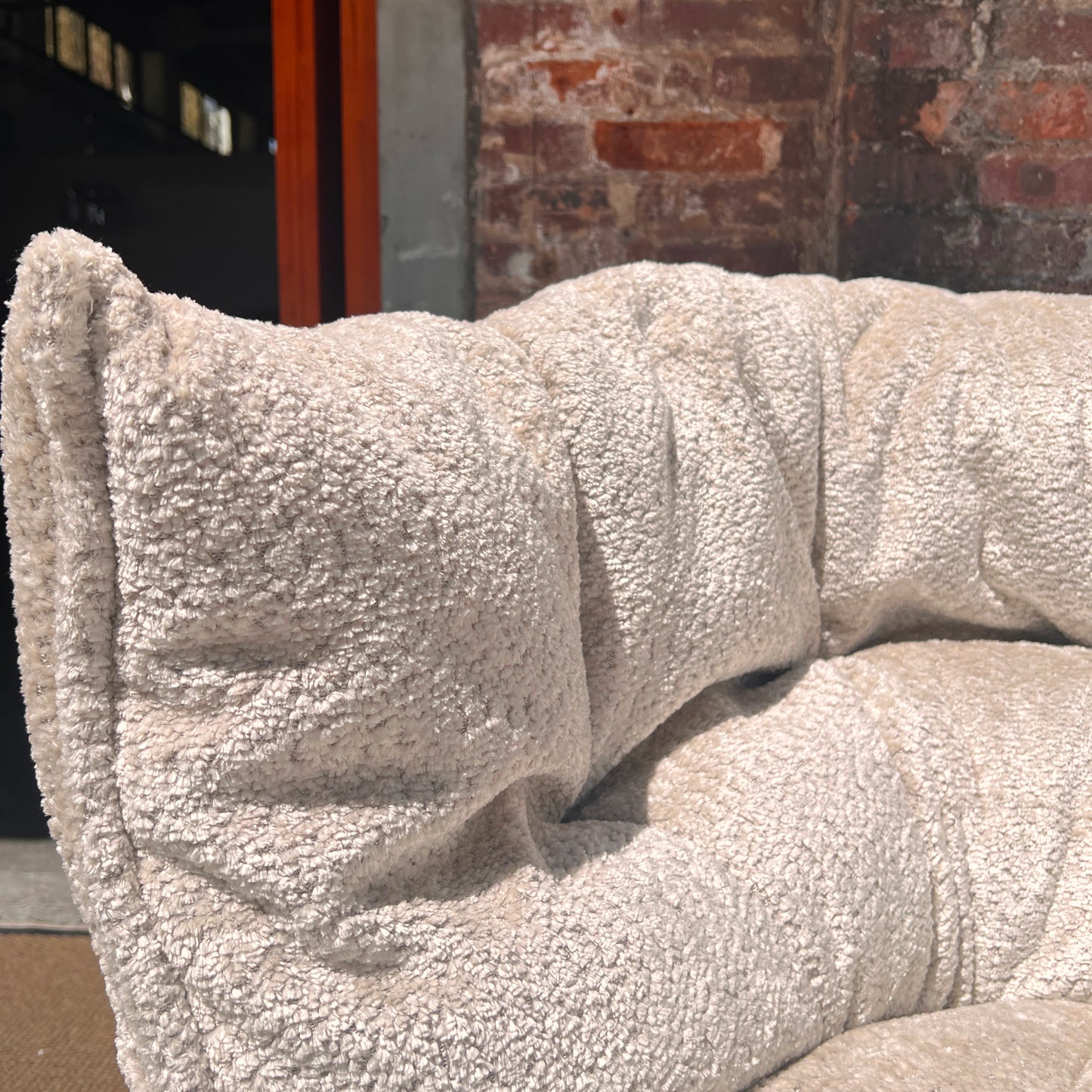 Frameless Lounge Chair